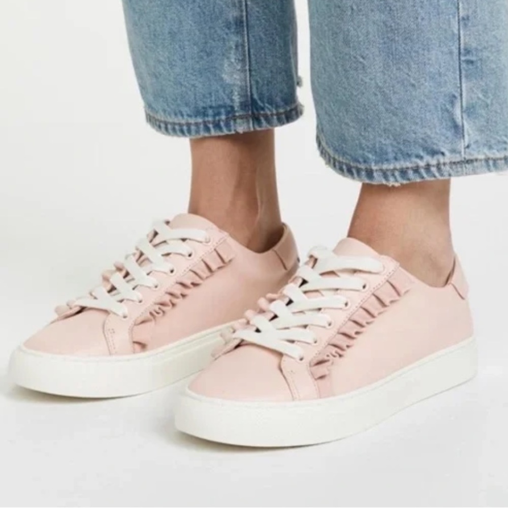Tory Burch Sneakers